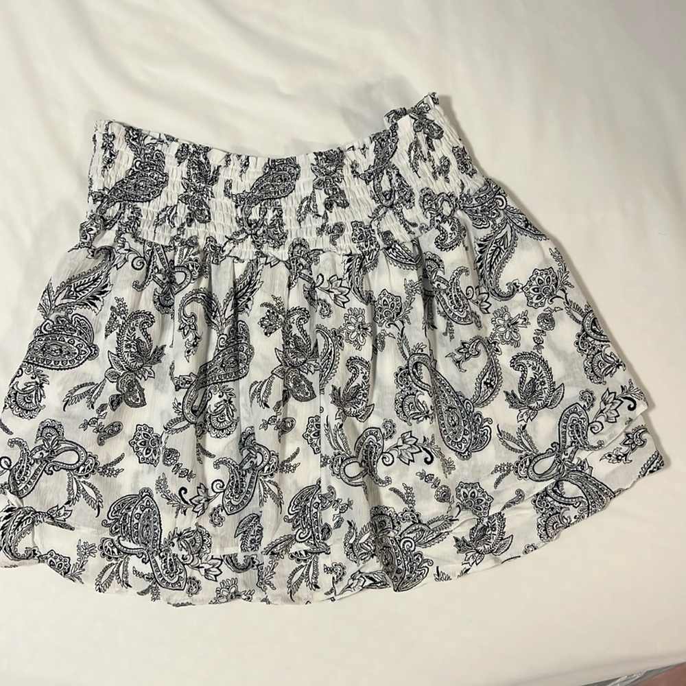 Alya Skirt 4” elastic waist band